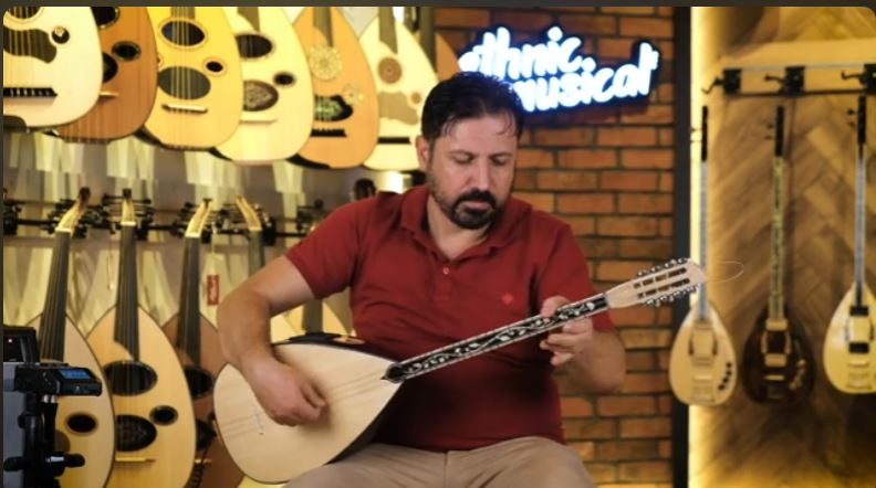 【saza】 Amazon.com: Short Saz Turkish Baglama with built-in Equalize