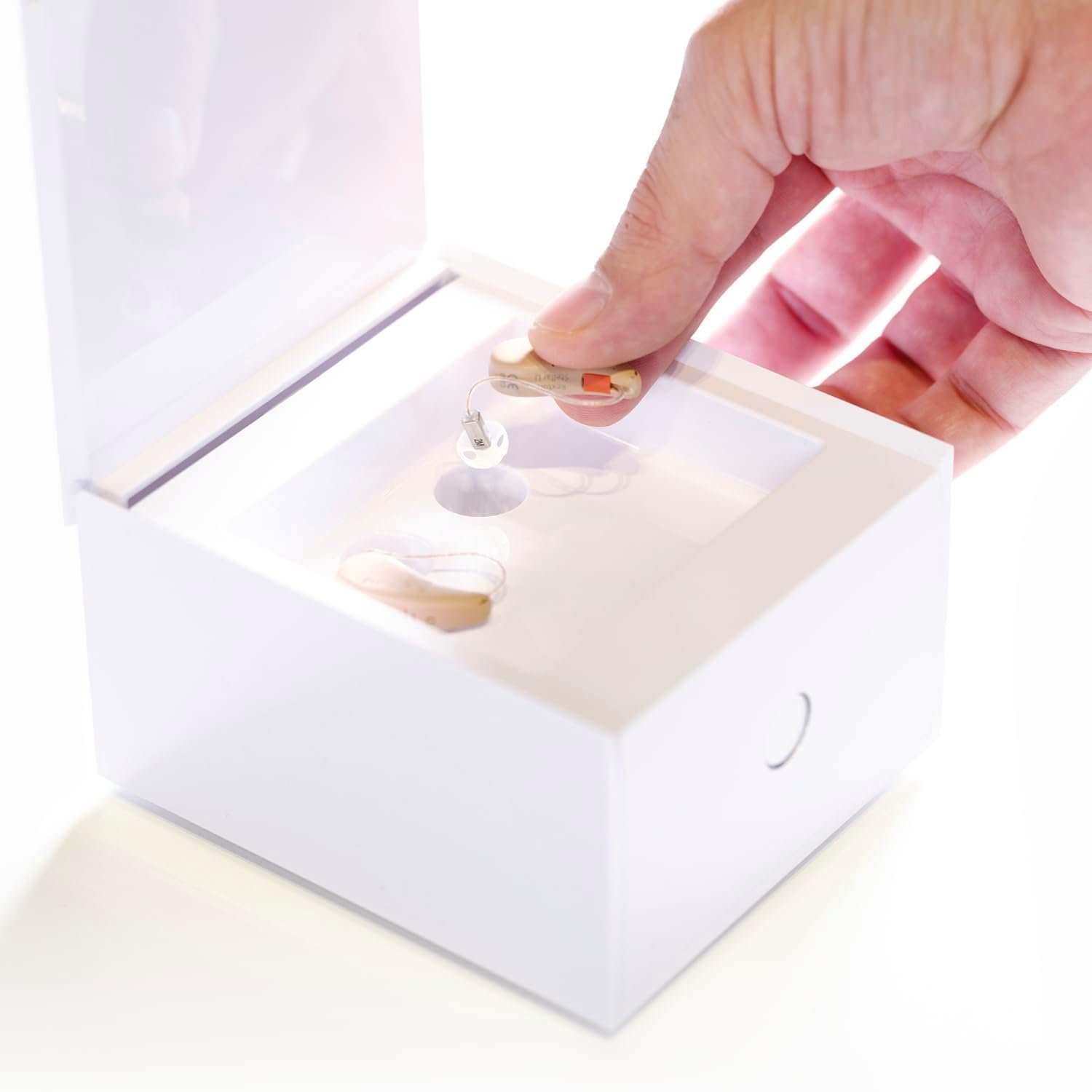 Audinell PerfectClean - Déshumidificateur et nettoyeur pour appareils auditifs - Lampe UV-C - Elimine le cérumen sur les aides auditives - Déshumidification - Recharge inclue