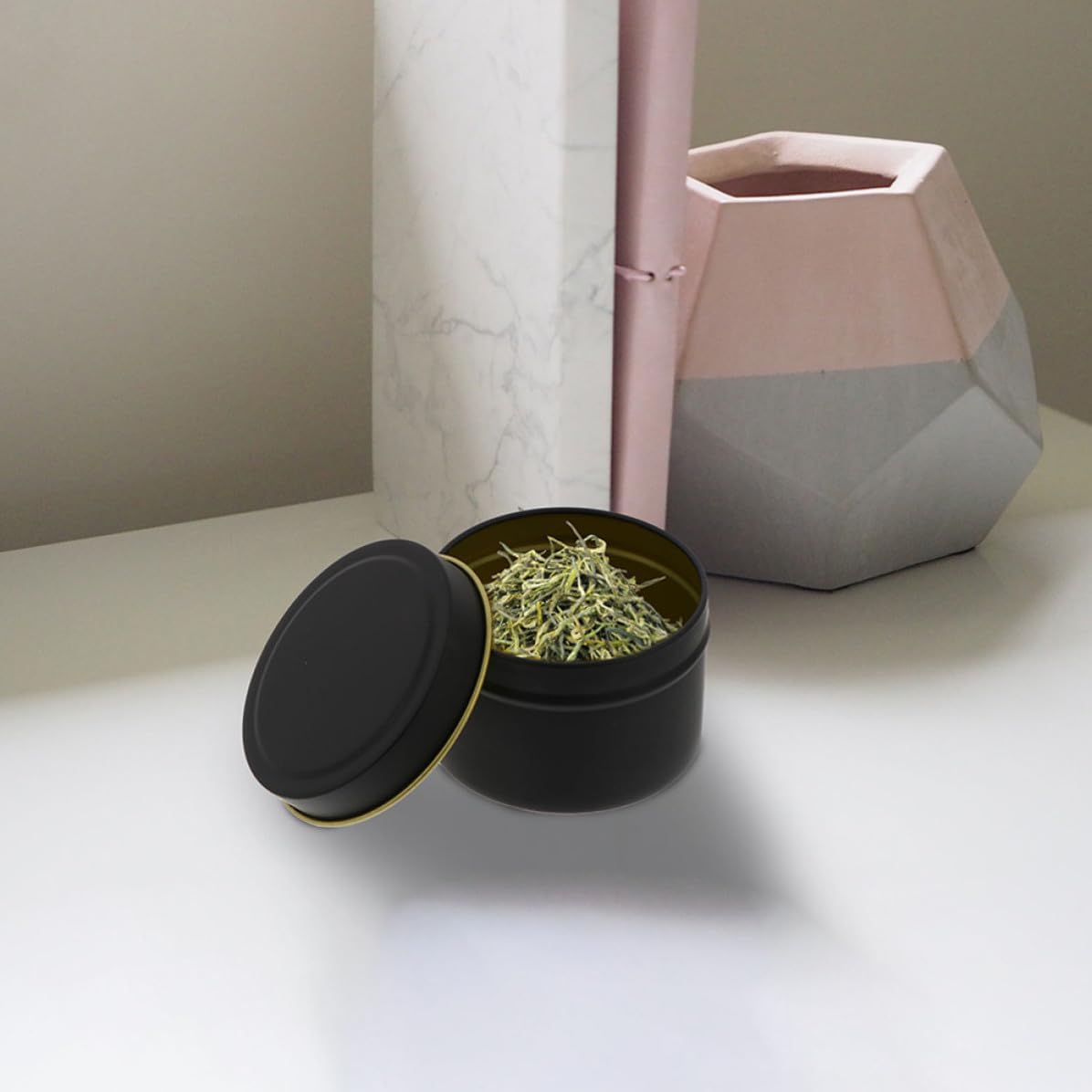 CHILDWEET 18pcs Black Tinplate Candle Boxes with Lids for Soy Candle Making and Candy Storage, Round Shape, Not Easy to Deform and Safe to Touch, for Wedding and Banquet Use