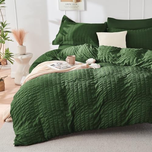 Image of HYMOKEGE Dark Green King Size Comforter Set Seersucker 7 Pieces, All Season Luxury Bed in a Bag for Bedroom, Bedding Set with Comforters, Sheets, Pillowcases & Shams