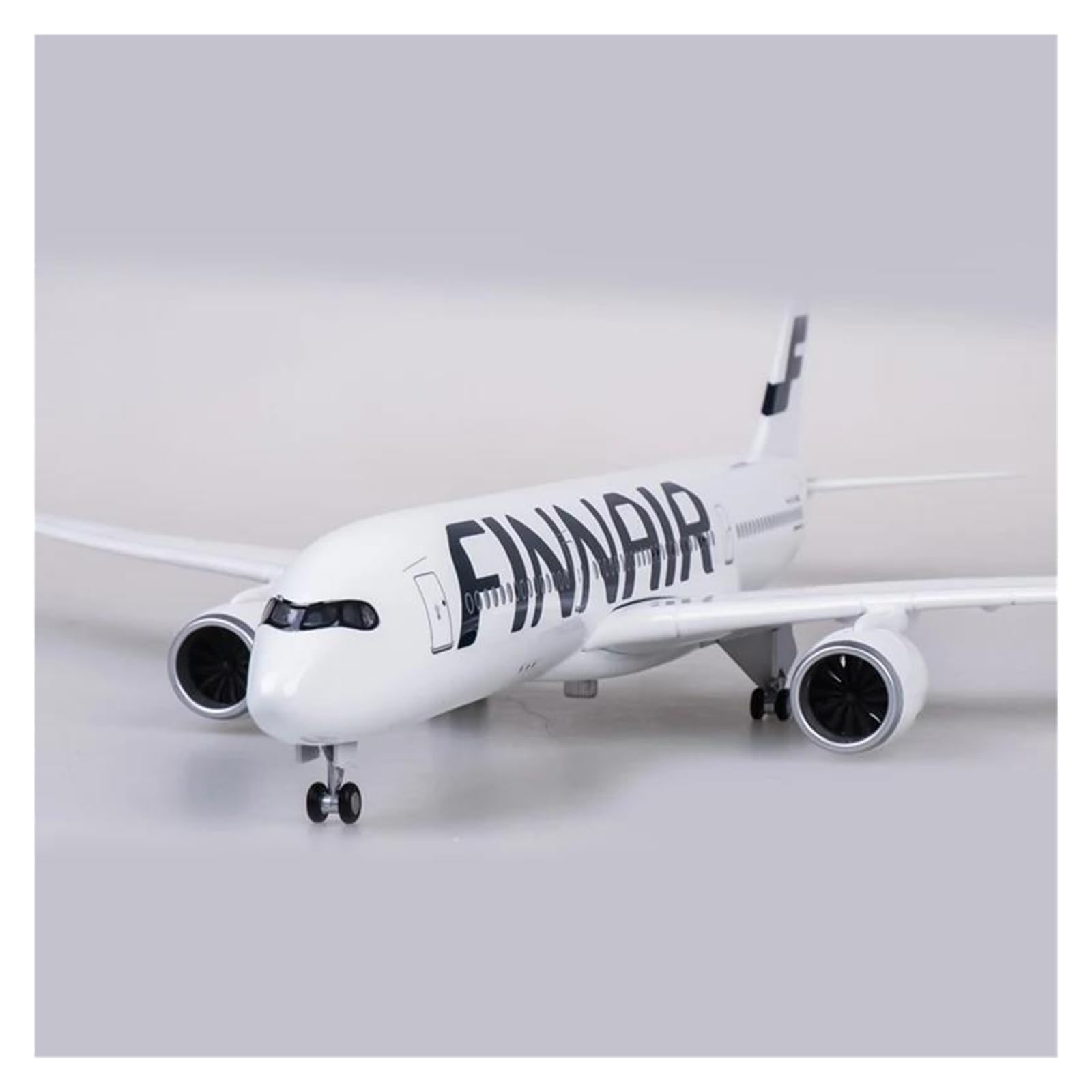 Amazon.co.jp: ミニチュアスケール 1 150 フィンエアーエアバス A350