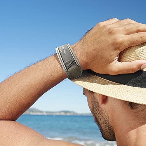 Para'kito Mosquito Insect & Bug Protection Wristband - Mosquito Stickers, Bug Spray Alternative-Summer Essentials, Beach Accessories, Hiking, Camping Essentials - Natural Essential Oils (Smokey Grey) #TOP6