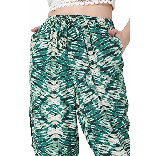 Image of VERO MODA Printed Viscose Regular Womens Casual Wear Pants (S22VM10272601-P)