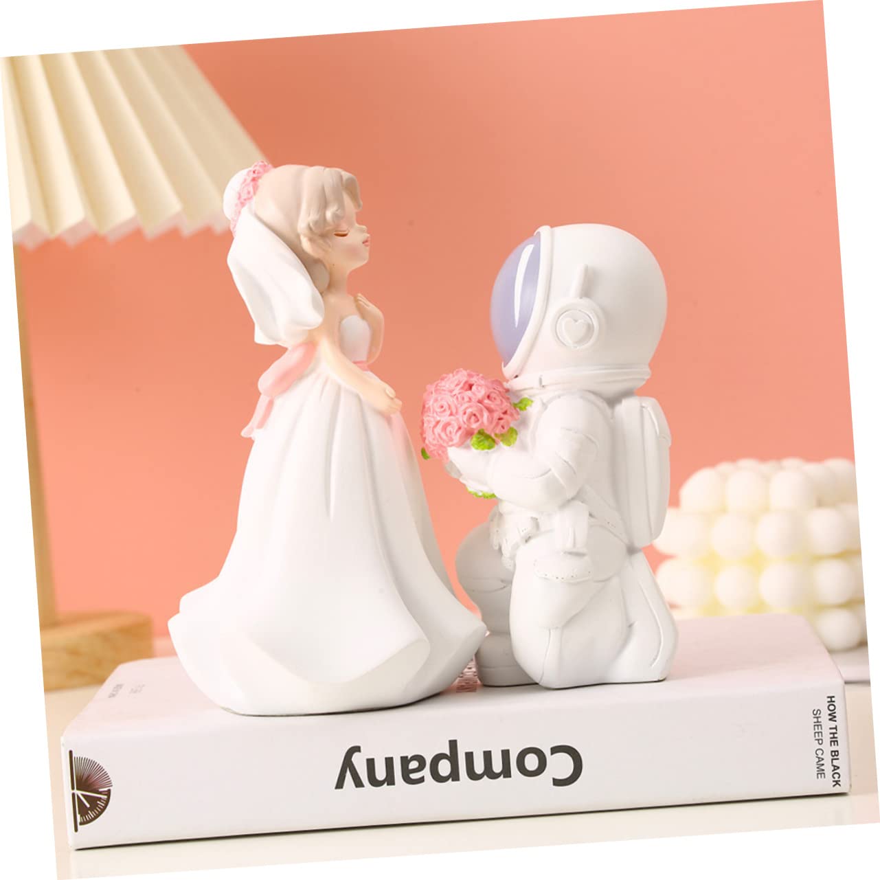 STOBAZA 1paar Hochzeitsdeko Brautpaar Figur Aus Resin Charmante Tischdeko Für Hochzeit Verlobung Und Jubiläum Romantisches Für Stabil Und Langlebig Für Zuhause Und Veranstaltungen