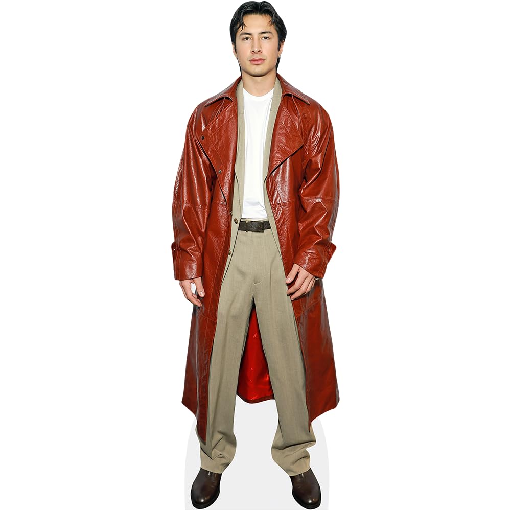 Celebrity Cutouts Mini Size Cutout Hudson Williams (Coat)