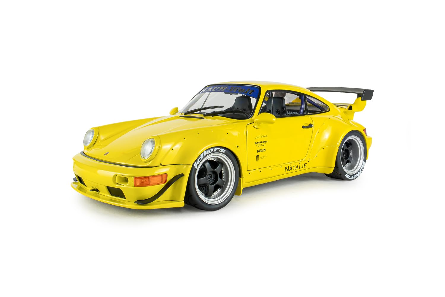Solido RWB Natalie 2023 1:18 Gelb | Detailgetreues Diecast Modellauto, Widebody-Sportwagen mit Heckflügel, weißen Felgen, Sammlerfahrzeug für Tuning-Fans