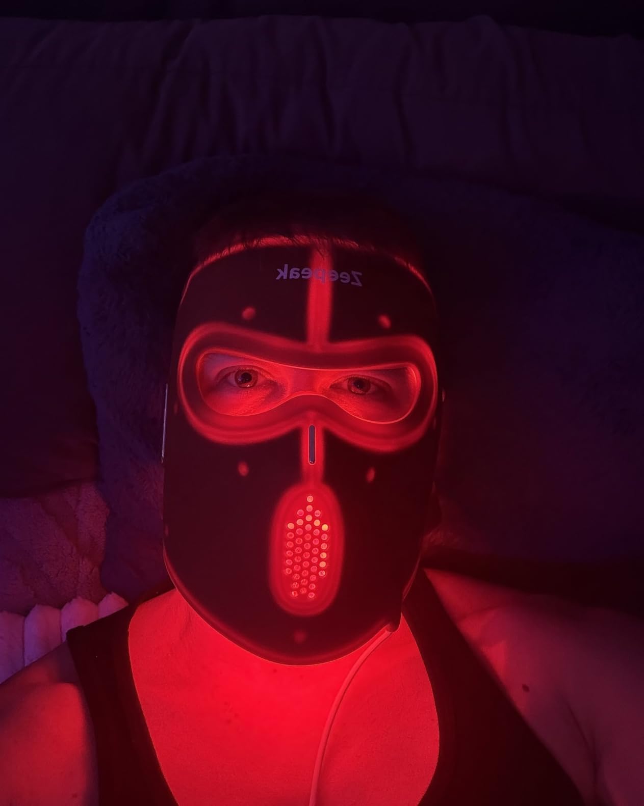 Zeepeak 3D LED Red Light Therapy Mask for Face, FDA-Cleared, 360 LEDs, Anti-Aging & Blemish Repair,5 Modes Red, Blue, Yellow with 850nm & 1072nm Dual-NIR,Eye-Protection,Portable Design for Home Travel