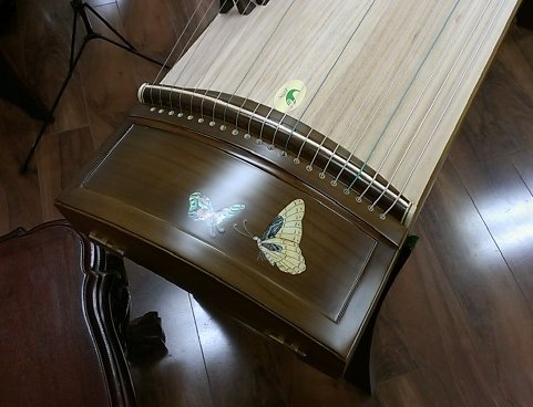 Tianyi Collection Golden-thread Nanmu Guzheng with Mica Inlay - Image 6