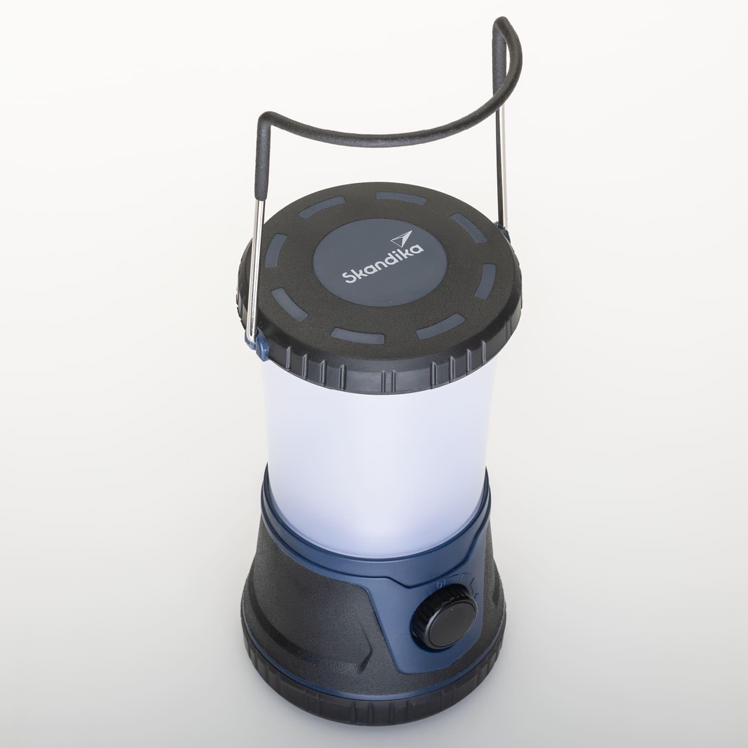 Skandika Lampada da campeggio Talvik | Lampada LED, 1500 lumen, ricaricabile, 4400 mAh, dimmerabile all'infinito, funzione power bank | Lampada per campeggio, outdoor, escursionismo