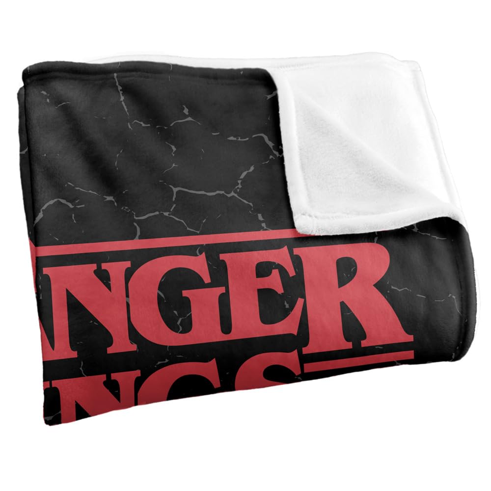 Stranger Things Optimalweiche Kuscheldecke mit Logo Silky Touch 152 x 127 cm