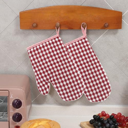 1 pair of pink checkered oven gloves, cotton heat-resistant oven mitts, and filled cotton non slip cooking gloves, used for kitchen baking and cooking. - Image 6