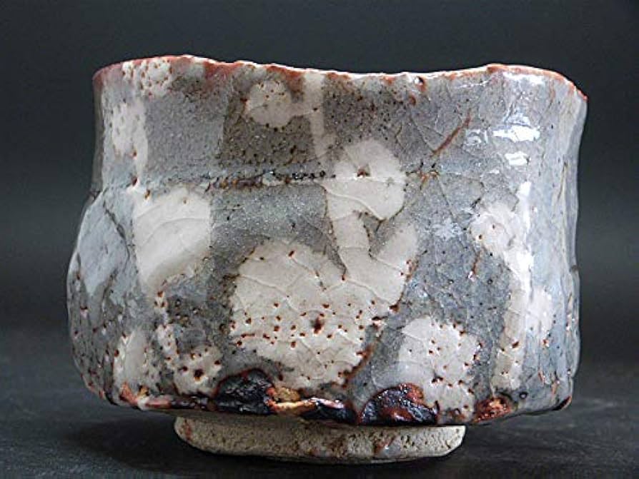 Amazon.co.jp: ◇ ◇ 若尾利貞 ◇◇ 鼠志野茶碗 ◇◇共箱