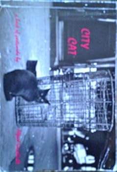 Paperback City Cat: Postcard Book