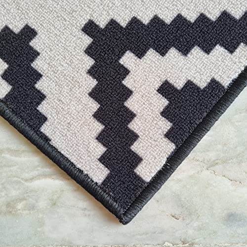 Image of Matz&More Pattern Jacquard Rug | 100x150 CM | Black Offwhite | Soft Nylon Loop Pile with Anti-Slip Gel Backing | Living Room, Bedroom & Office Floor Carpet
