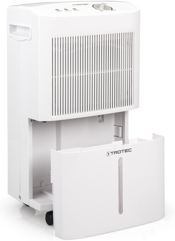 Image showing the water tank being removed from the TROTEC TTK 50 E