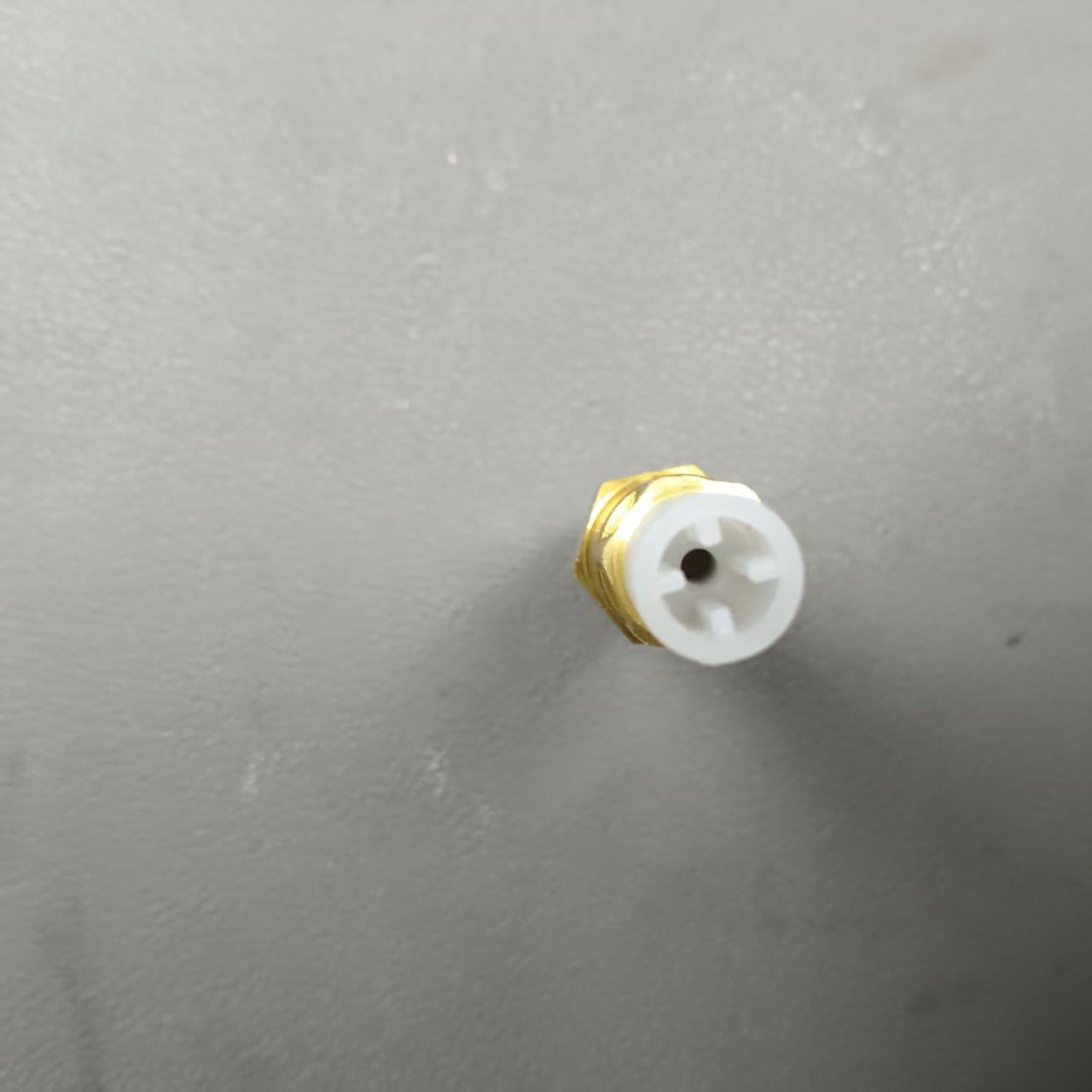 Accumulator Screw Head A0003270169