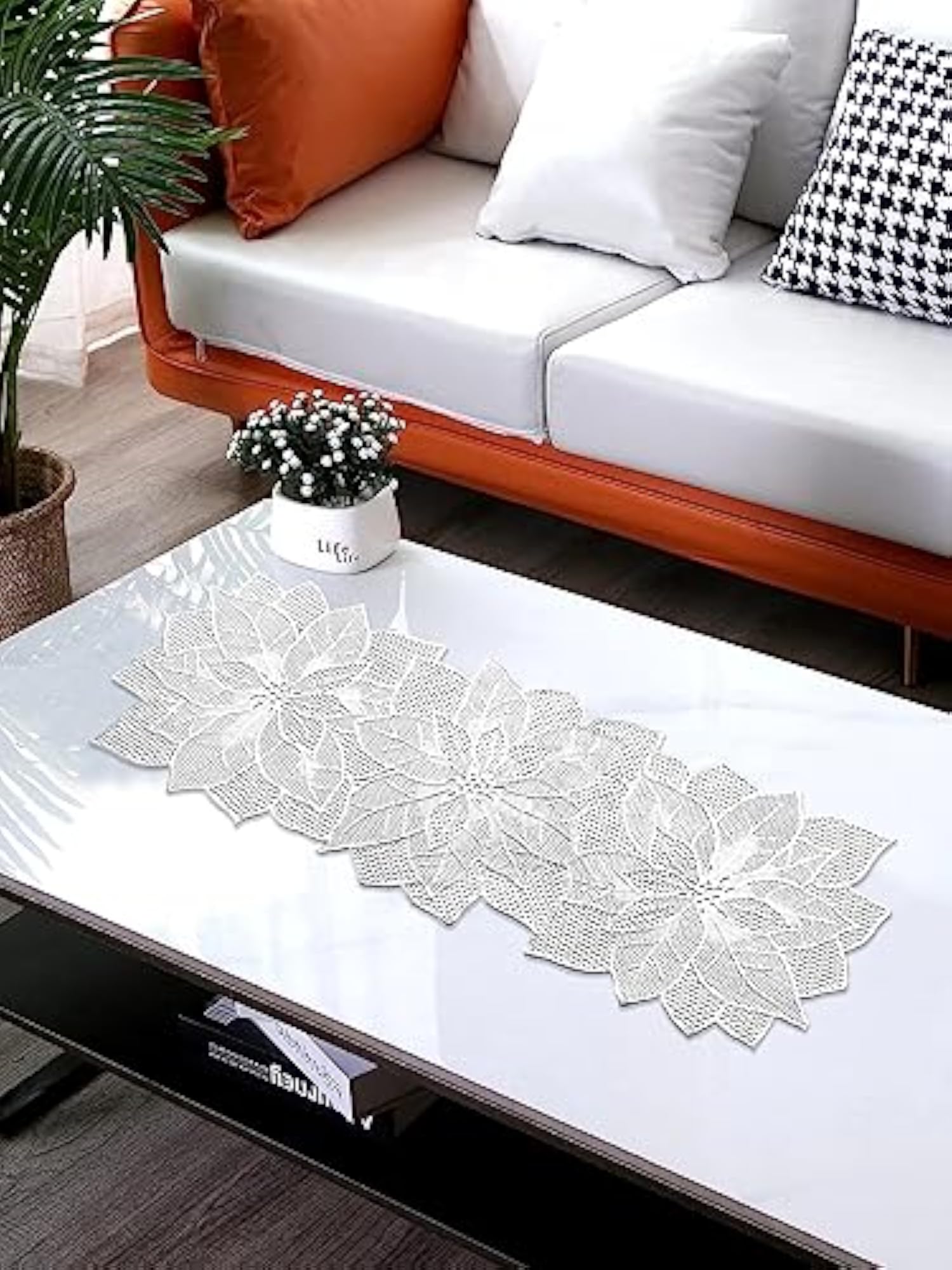 PVC Waterproof Soft Cutwork Leaf Design Runner