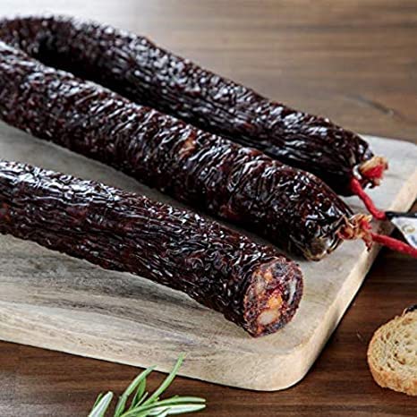 Morcilla Picante Ibérica achorizada Carchelejo: Un exquisito manjar andaluz que combina el sabor auténtico de la morcilla con un toque de picante cautivador, deleitando tus sentidos en cada bocado.