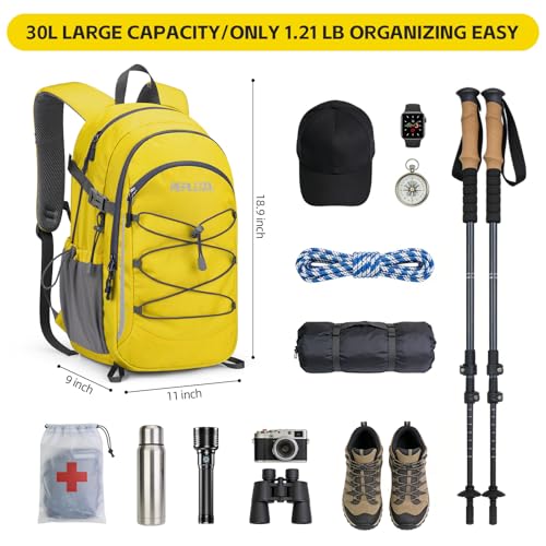 RealCool 30L Lightweight Hiking Daypack