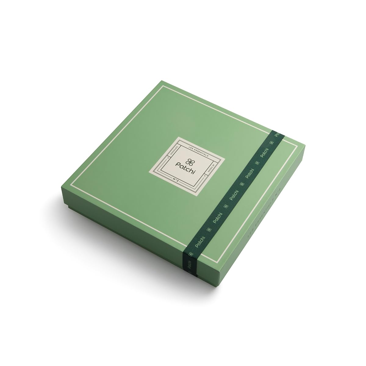 Les Essentiels Box of 66 Premium Milk, Dark & White Chocolates | Filled with Nuts, Rice Crispy, Gianduja, Wafer & Cream | 780g | Perfect for Any Occasion