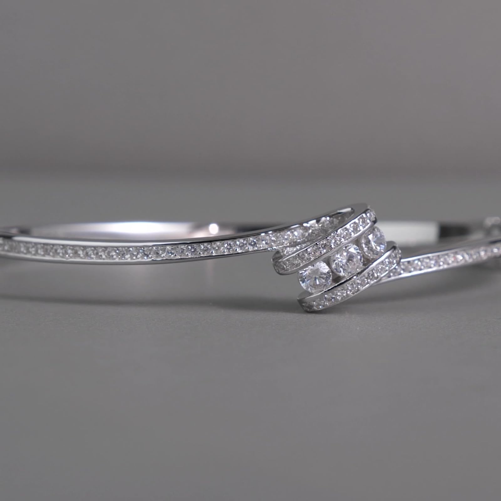 Pulsera de plata 925 para mujer con circonita cúbica, pulsera de canal de plata para mujer, adecuada para aniversario