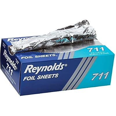 Reynolds Pop-Up Interfolded Aluminum Foil Sheets in Silver, 500/Box