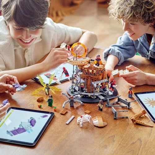 | Marvel La Battaglia Finale di Spider-Man, Ricrea la Scena di Spider-Man: No Way Home con 3 Peter Parker e le Minifigure di Sandman, Doctor Strange, Green Goblin, Electro, Ned e MJ 76261 - Lego - Immagine 1