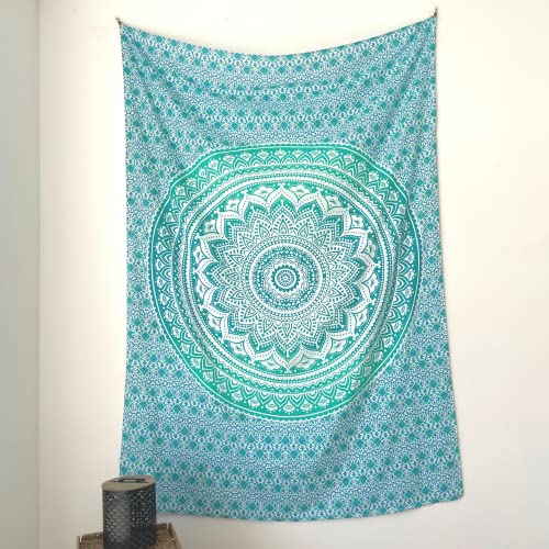 MOMOMUS Toalla de Playa Grande Antiarena   Pareo XL con Motivo Mandala   A Modo de Fina Manta de Pícnic para la Playa o Alfombra Ligera sin Arena   Turquesa, 135 x 210 cm