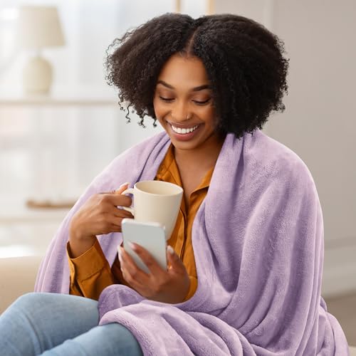 Image of Utopia Bedding Fleece Blanket King Size Lilac 300GSM Luxury Fuzzy Soft Anti-Static Microfiber Bed Blanket (90x102 Inch)