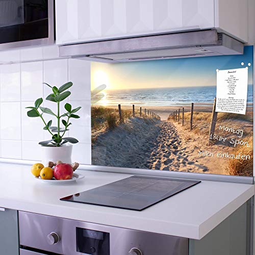 banjado Küchenrückwand Glas ohne Bohren 120x80cm – Glasrückwand Küche mit Motiv Nordseestrand/Spritzschutz Küchenrückwand Glas/selbstklebende Küchenrückwand Platte - magnetisch & beschreibbar