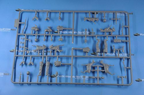 DOGS IN SERVICE IN THE US MARINE CORPS, 3 FIGURES + 3 DOGS 1/35 MASTER BOX 35155 by Masterbox