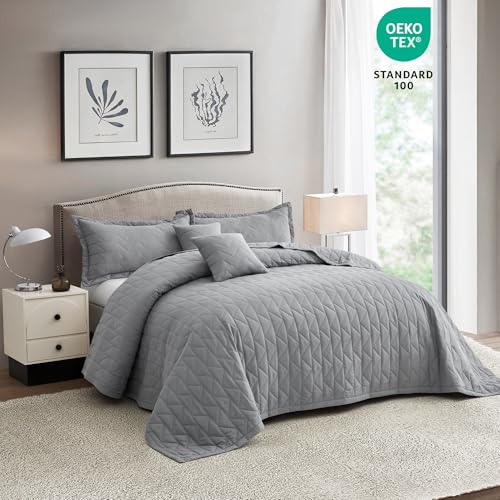 Image of Oversized Queen Bedspread, Geometric Diamond Stitched Quilt Set Queen, Lightweight Reversible Coverlet, Straight Edge - Modern Classic Look, 5 Piece, Grey