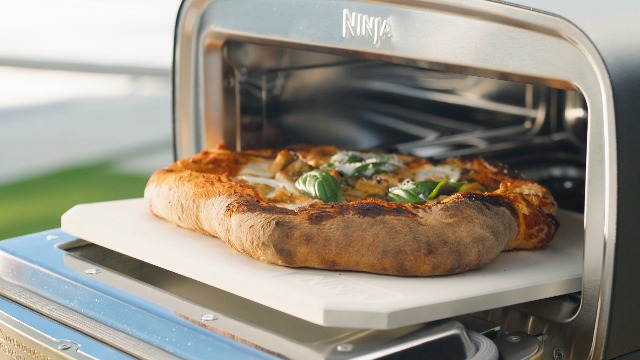 Amazon.com: Ninja Artisan Electric Outdoor Pizza Oven with Stone