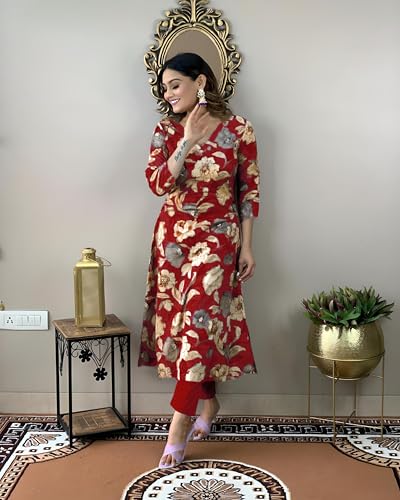 Image of GoSriKi Women's Cotton Blend Printed Kurta with Pant