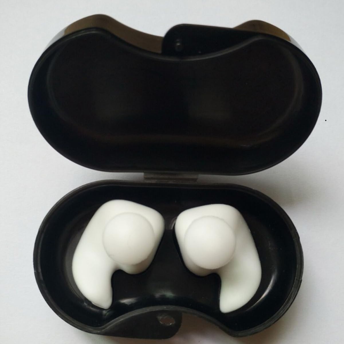 TOVINANNA Ergonomic Waterproof Ear Plugs 4 Pairs Soft Silicone Swimming Ear Protectors for All Ages