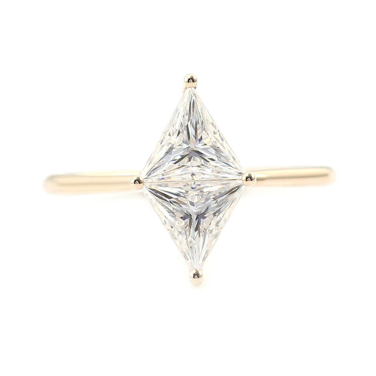 Anillos de compromiso de oro amarillo de 14/9/18 quilates Sin piedras preciosas, anillo de boda con doble triángulo Moissanite Anillos Mujeres