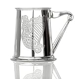 Die irische oder keltische Harfe ist eine Harfe mit dreieckigem Rahmen - traditionell verwendet in Schottland sowie Irland und Wales. Bereits seit dem 13. Jahrhundert ist sie das Nationalsymbol Irlands und wird seit dem 19. Jahrhundert im Wappen der Republik Irland verwendet