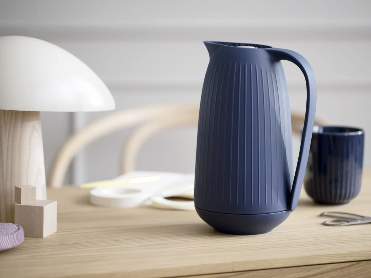 Jarra de vacío Kähler 1,0 l con función de botón Hammershøi para té y café, blanca