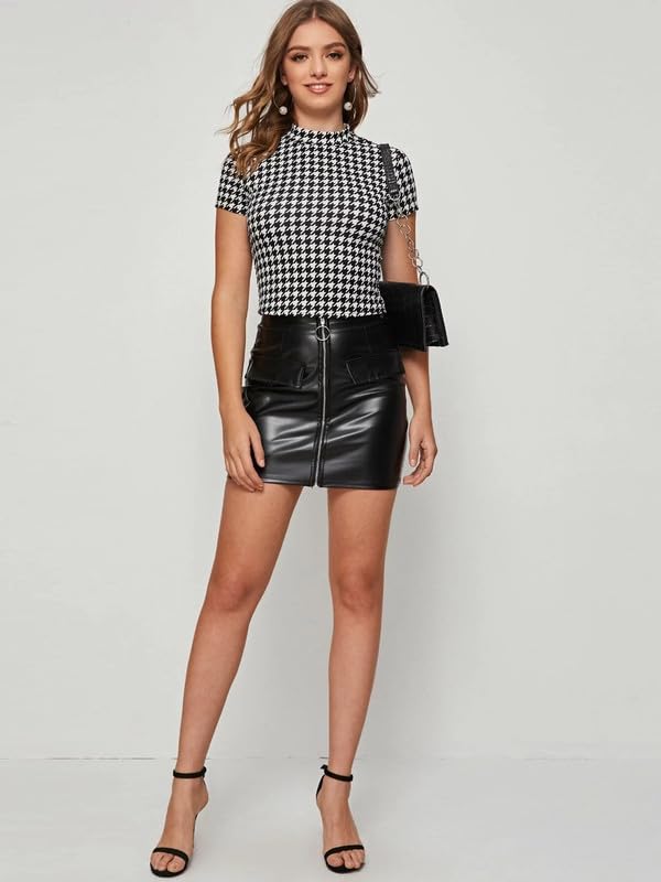 Image of DTR FASHION Women's Cotton Blend Houndstooth Printed T-Shirt | Western T-Shirt for Women
