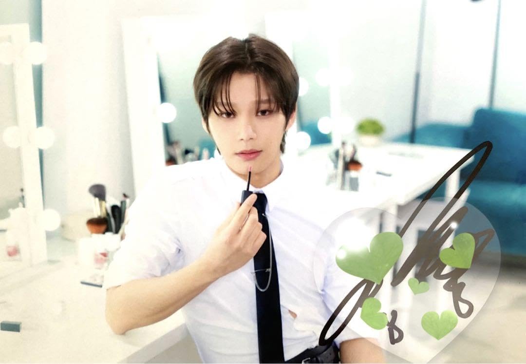 Amazon.co.jp: ORβIT YOONDONG ユンドン visvilaa サイン入り生写真