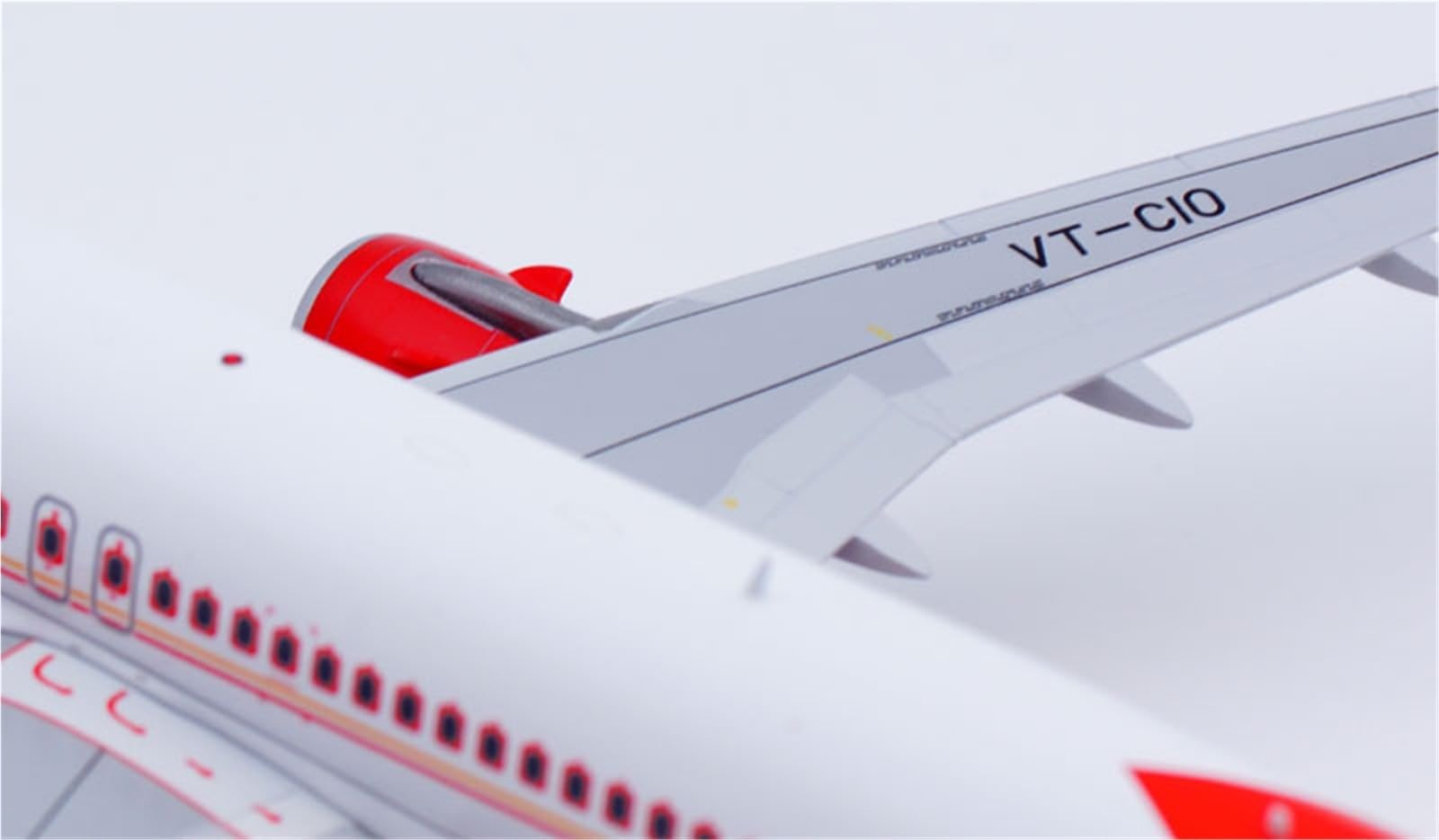 Vantor Repliki modeli samolotów 18CM 1/200 zestaw modeli do składania samolotu dla Air India A320neo VT-CIO Gandhi na dużą skalę Diecast miniatura
