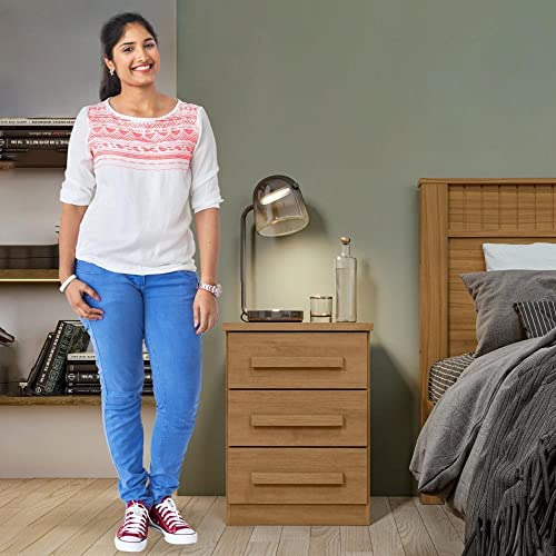 Mesa de Cabeceira 3 Gavetas Baião Plus Móveis Lopas Amêndoa Clean