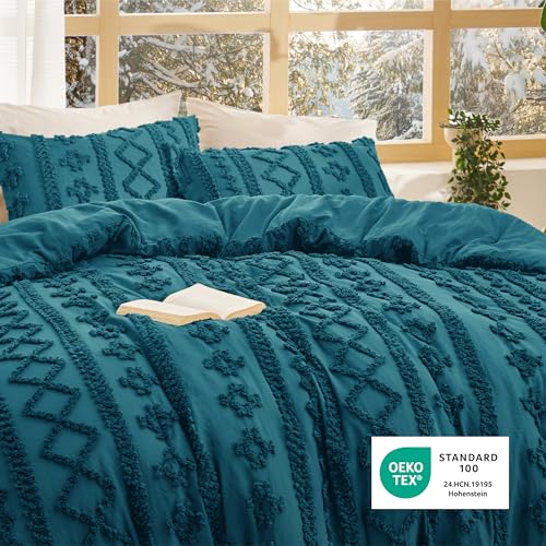 Image of Bedsure Tufted Boho Comforter Set Queen Size - Teal Boho Bed Set, GentleSoft 3 Pieces Farmhouse-Style Embroidery Bedding, Gifts for Woman, Soft Jacquard Kids' Queen Comforter for All Seasons
