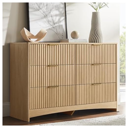 Elegant Modern 6 Drawer Dresser in Oak