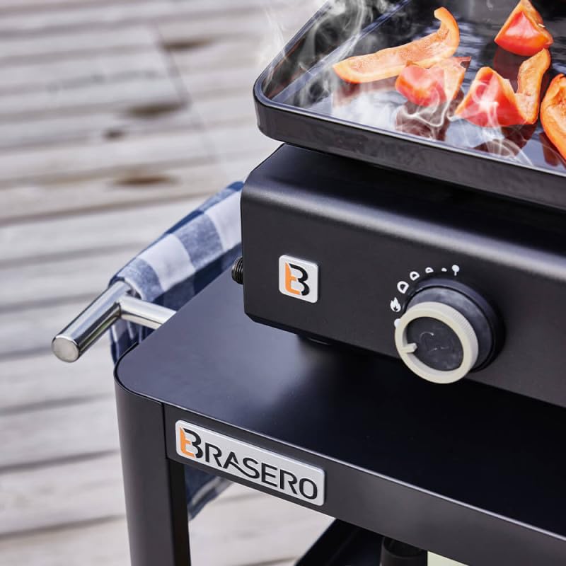 BRASERO BY FAVEX – Plancha gaz Silvia IIG 3 feux – Plaque acier revêtement céramique 67 x 34 cm – 7,95 kW – Jusqu'à 10 convives – Capot de protection inclus