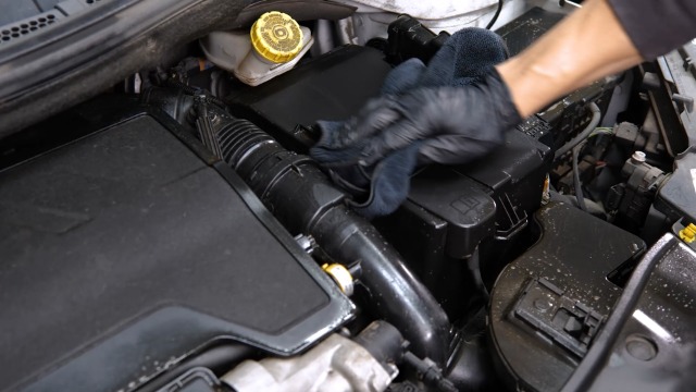 500ML Auto Motor Reinigung Mittel Entfernen Öl Verschmutzung Motor