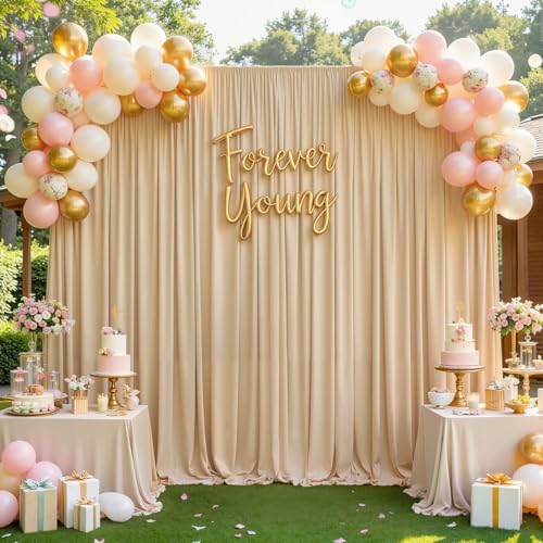 Rideau de fond pour mariage habillez un mur abîmé avec ce drapé champagne