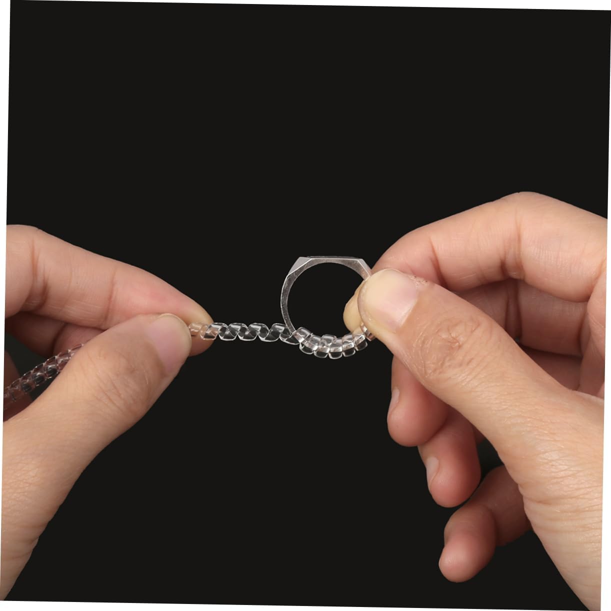 8Pcs Transparent Plastic Spring Ring Adjuster Ring Guards for Loose Rings Fit Design Without Adhesives Suitable for Various Ring Shapes