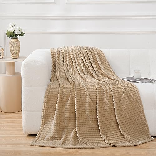 Puncuntex Fleece Throw Blanket Khaki 5060 with Square Grid Design