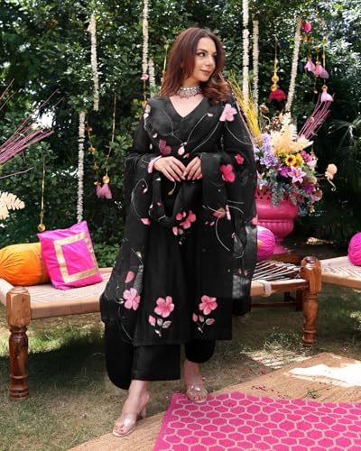 ANNI-DESIGNER-Womens-Rayon-Blend-Floral-Straight-Kurta-with-Pant-Dupatta-ROKA-RaniBlackLarge ANNI DESIGNER Women's Rayon Blend Floral Straight Kurta with Pant & Dupatta (ROKA Rani_Black_Large)
